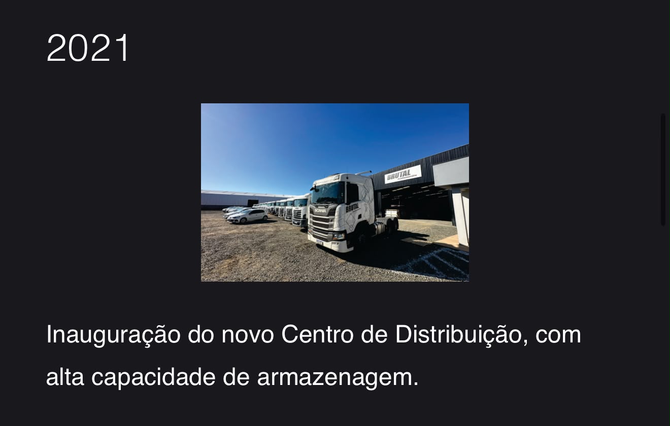 Caminhões da frota Brutal estacionados diante do novo Centro de Distribuição, inaugurado em 2021.